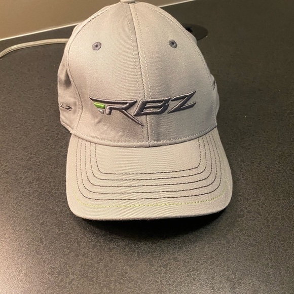 Taylor Made Golf Brand Fitted Hat - Picture 3 of 7